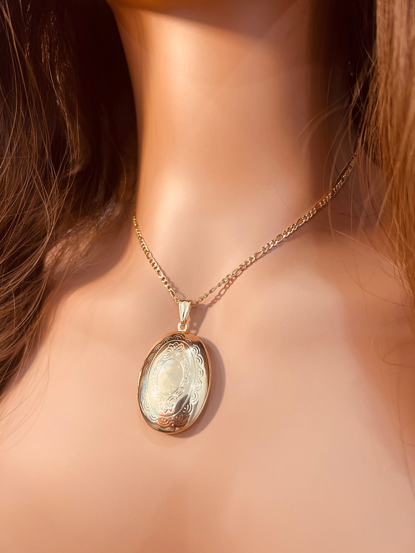 Gold Filled Locket Necklace | 16" 18" | Classic Gold Keepsake