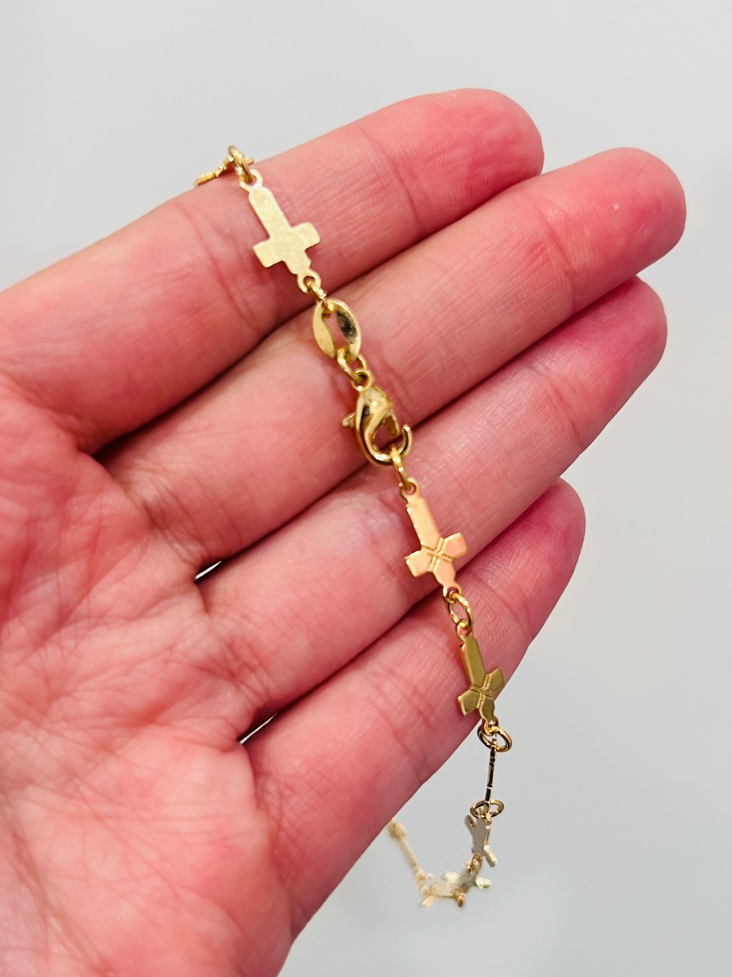 Gold Filled Cross Anklet | 6mm Chain | 9.75 Inch Length