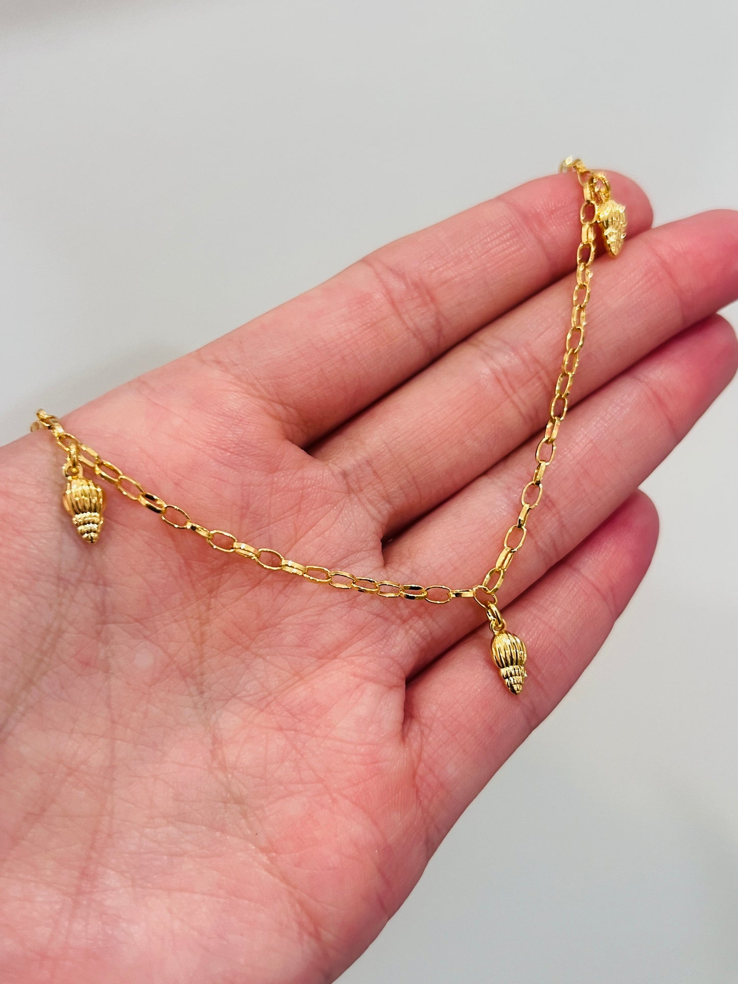Gold Filled Conch Shell Charm Anklet | Size: 10" | 2mm Chain