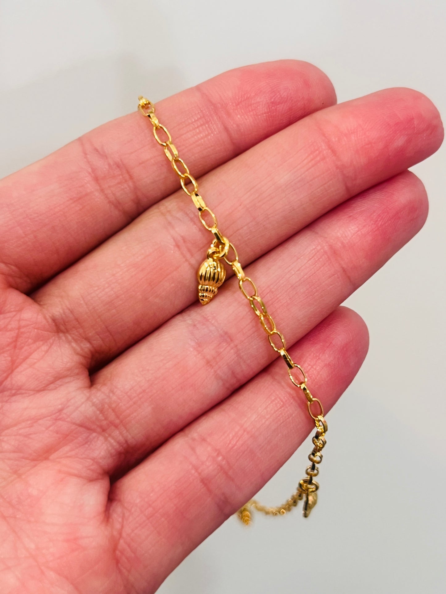 Gold Filled Conch Shell Charm Anklet | Size: 10" | 2mm Chain