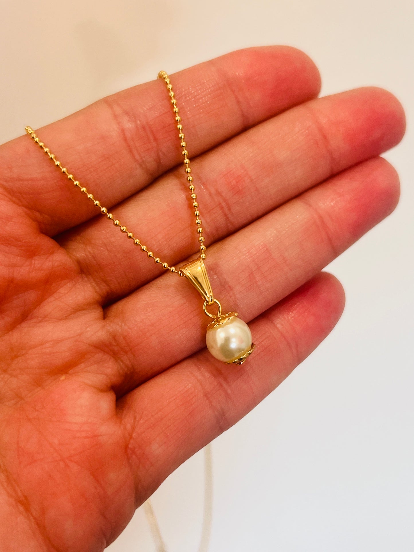 Gold Filled Dangling Pearl Necklace | 18K Elegant Chain