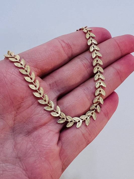 Gold Filled Chevron Bracelet | Sleek Modern Detail