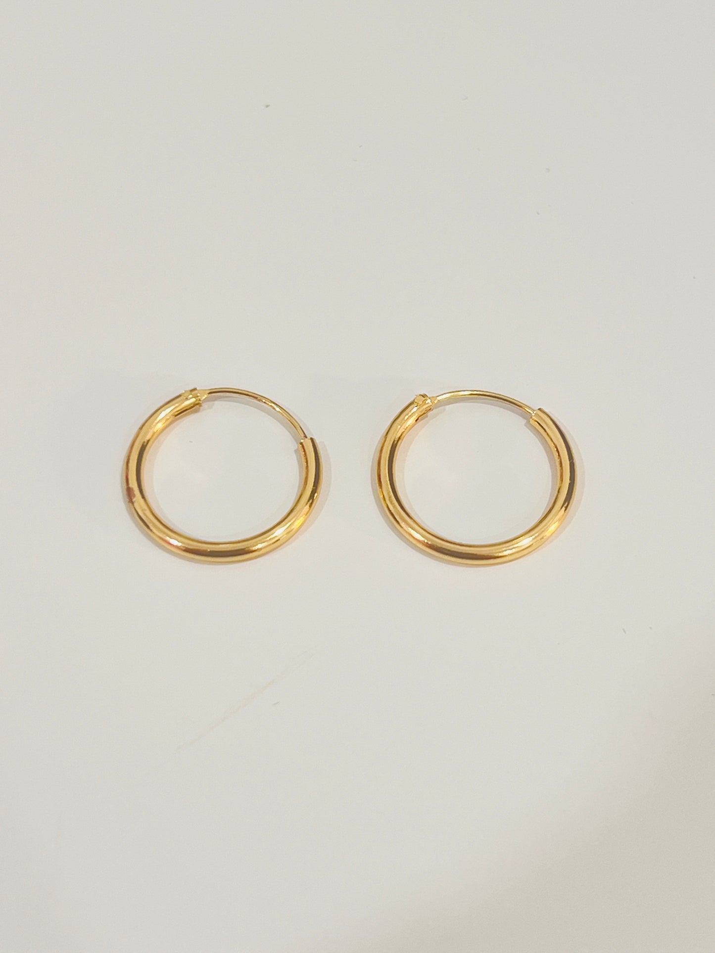 Gold Filled 18mm Mini Hoops | Everyday Classic Pair