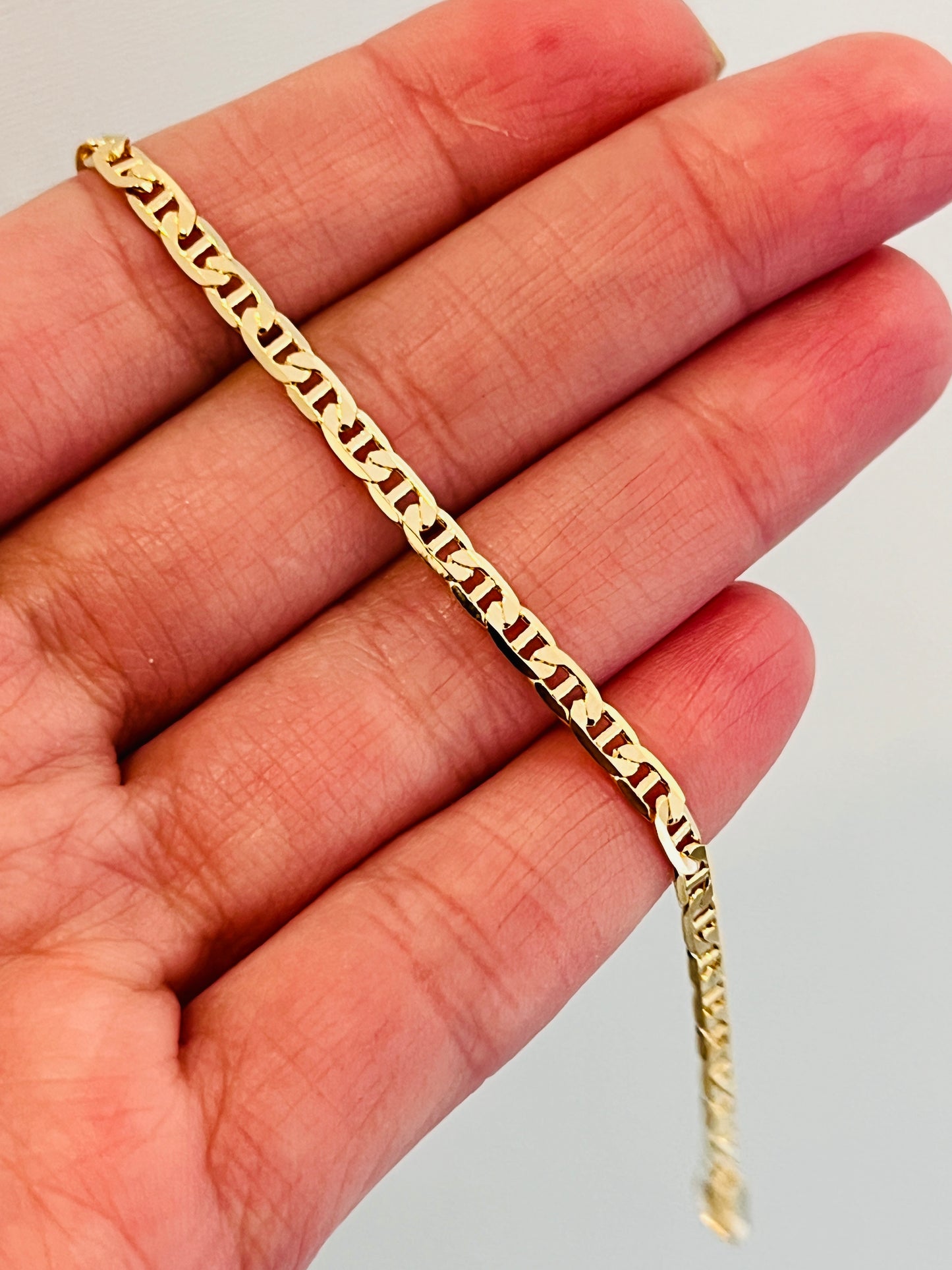 Gold Filled 2.5mm Mariner Link Bracelet | Dainty Gold Chain for Everyday Wear