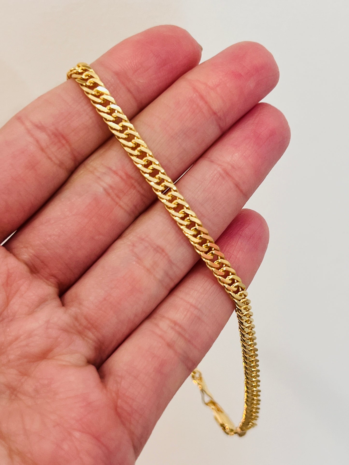 Gold Filled 4mm Omega Anklet | Sleek Layered Finish