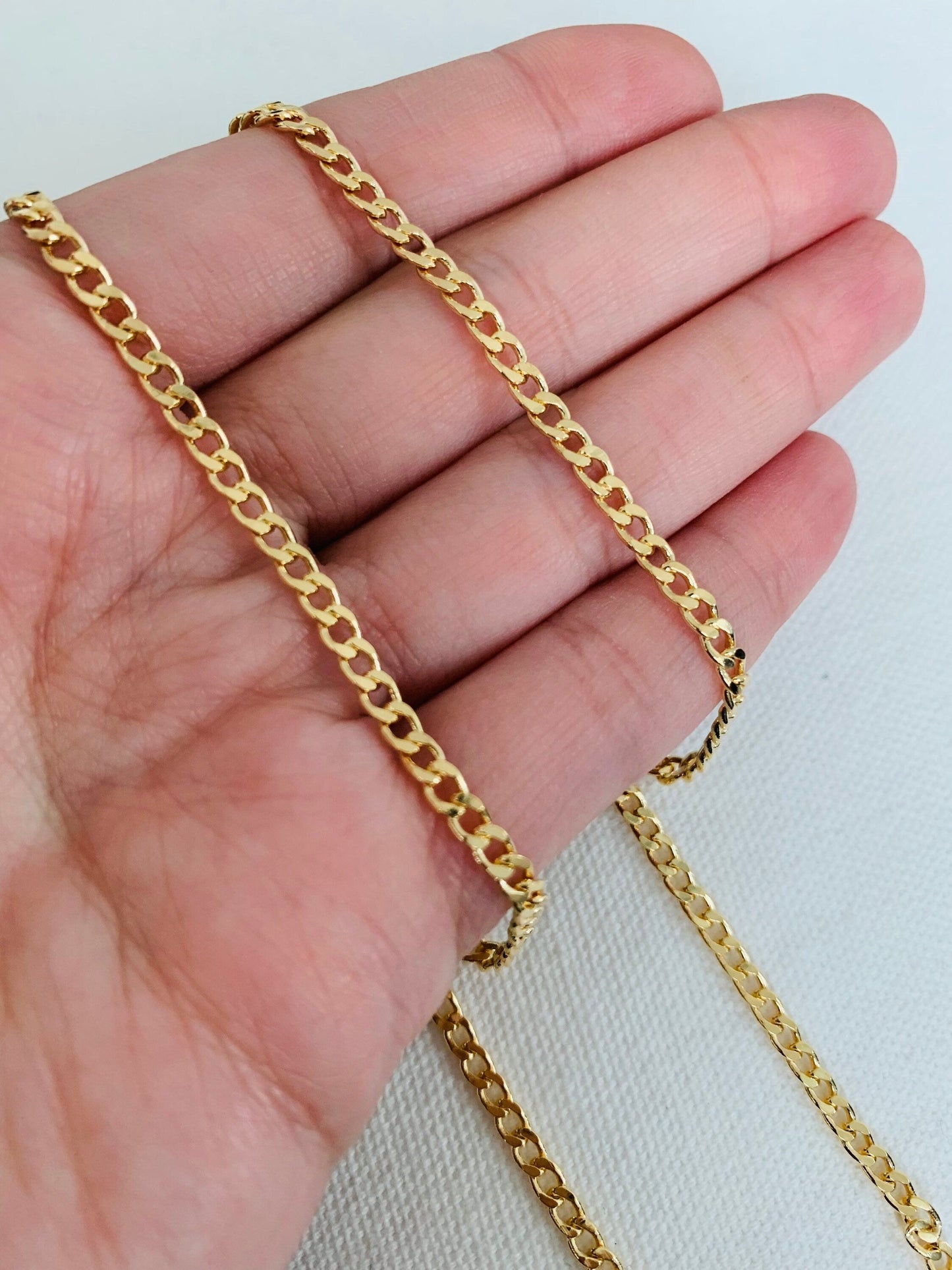 18KT Gold Filled Men's Chains, Gold Filled 2.5mm Curb Chain | Classic Everyday Necklace by HAUS OF MONOGRAM