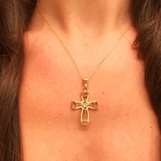 Gold Filled Cross Necklace | Classic Religious Pendant