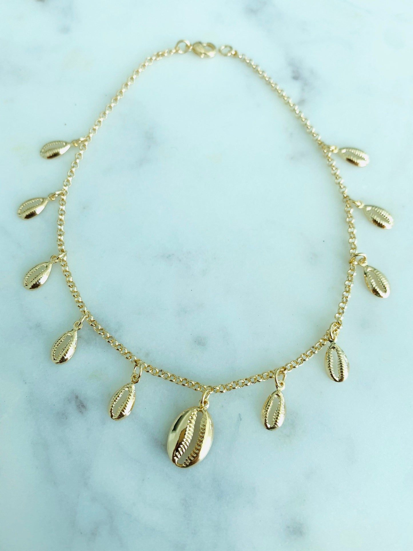Gold Filled Puka Shell Anklet | Coastal-Inspired Summer Jewelry