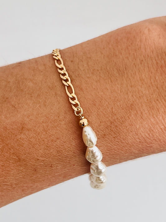 Gold Filled Pearl Figaro Bracelet | 7" to 7.5" Adjustable