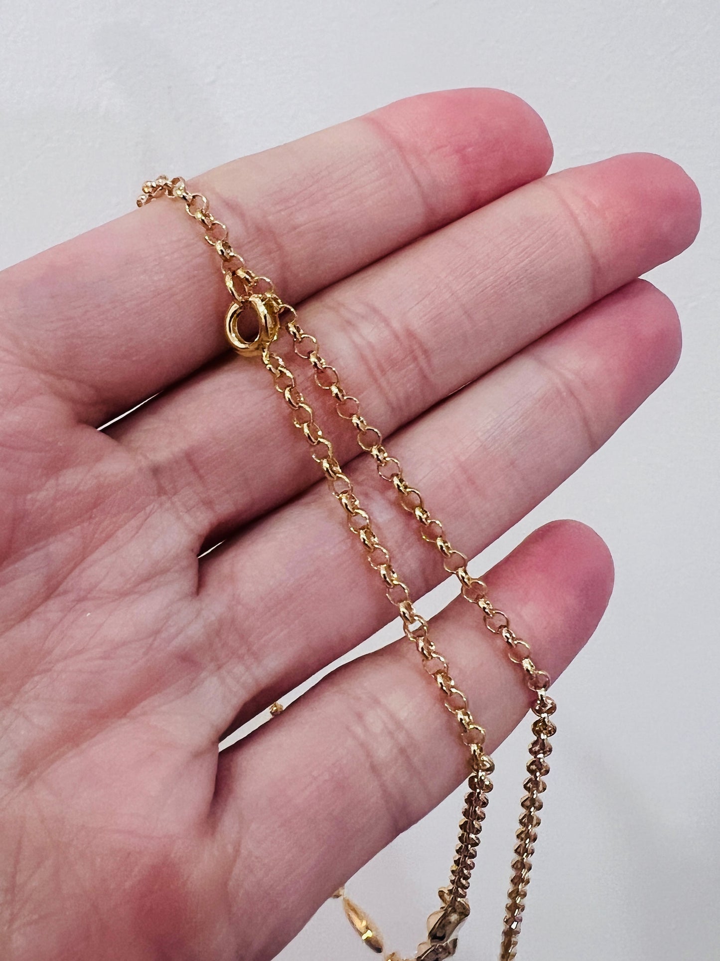 Gold Filled Puka Shell Choker | 19" Adjustable Necklace