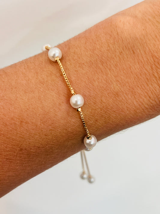 Gold Filled Pearl Bracelet | 6mm Adjustable Classic Charm