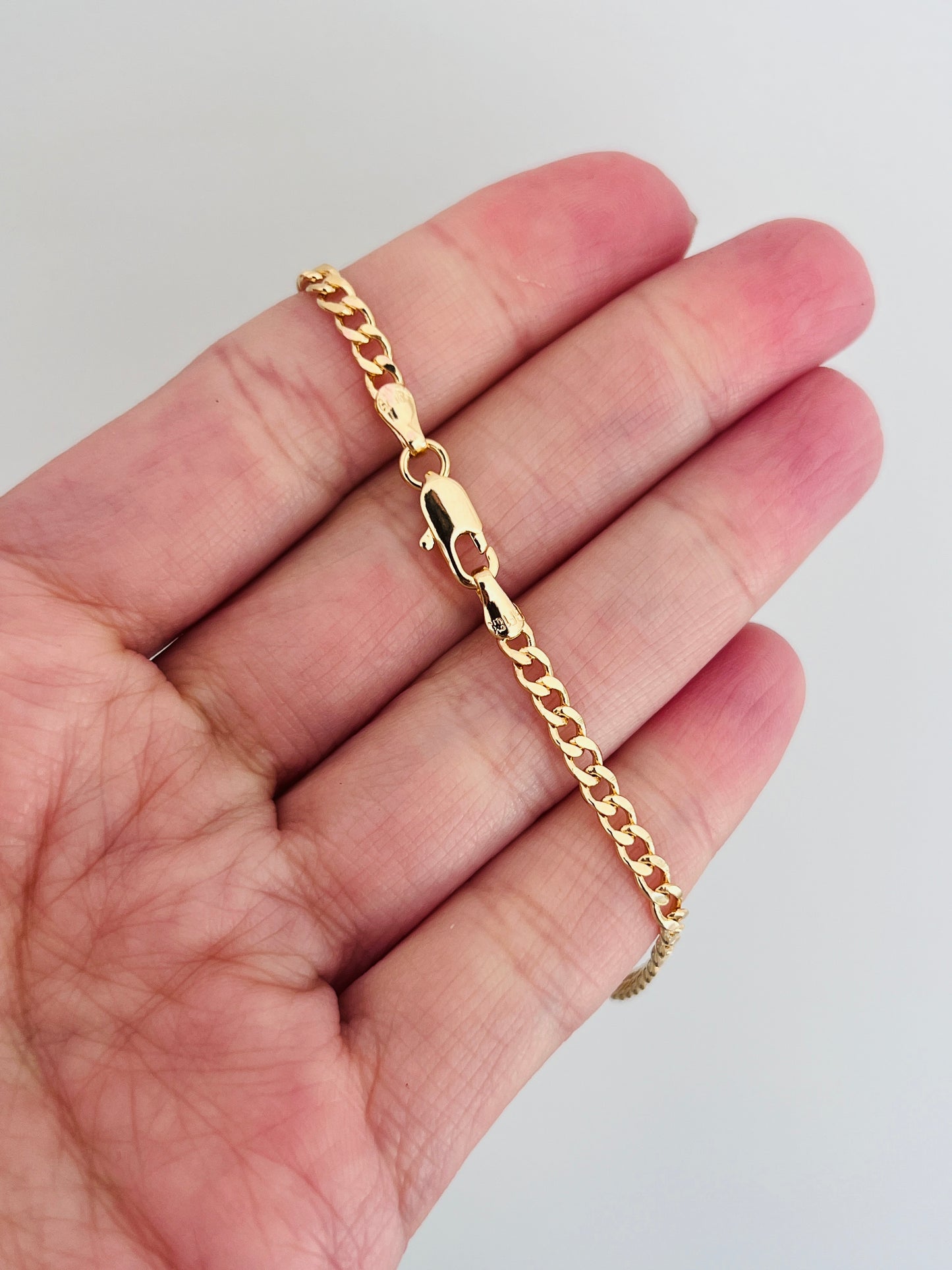 Gold Filled 2.5mm Curb Bracelet | Sleek & Classic Everyday Chain