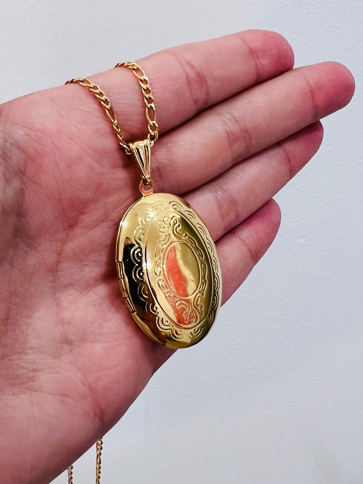18KT Gold Filled Necklaces, Gold Filled Locket Necklace | 16" 18" | Classic Gold Keepsake by HAUS OF MONOGRAM