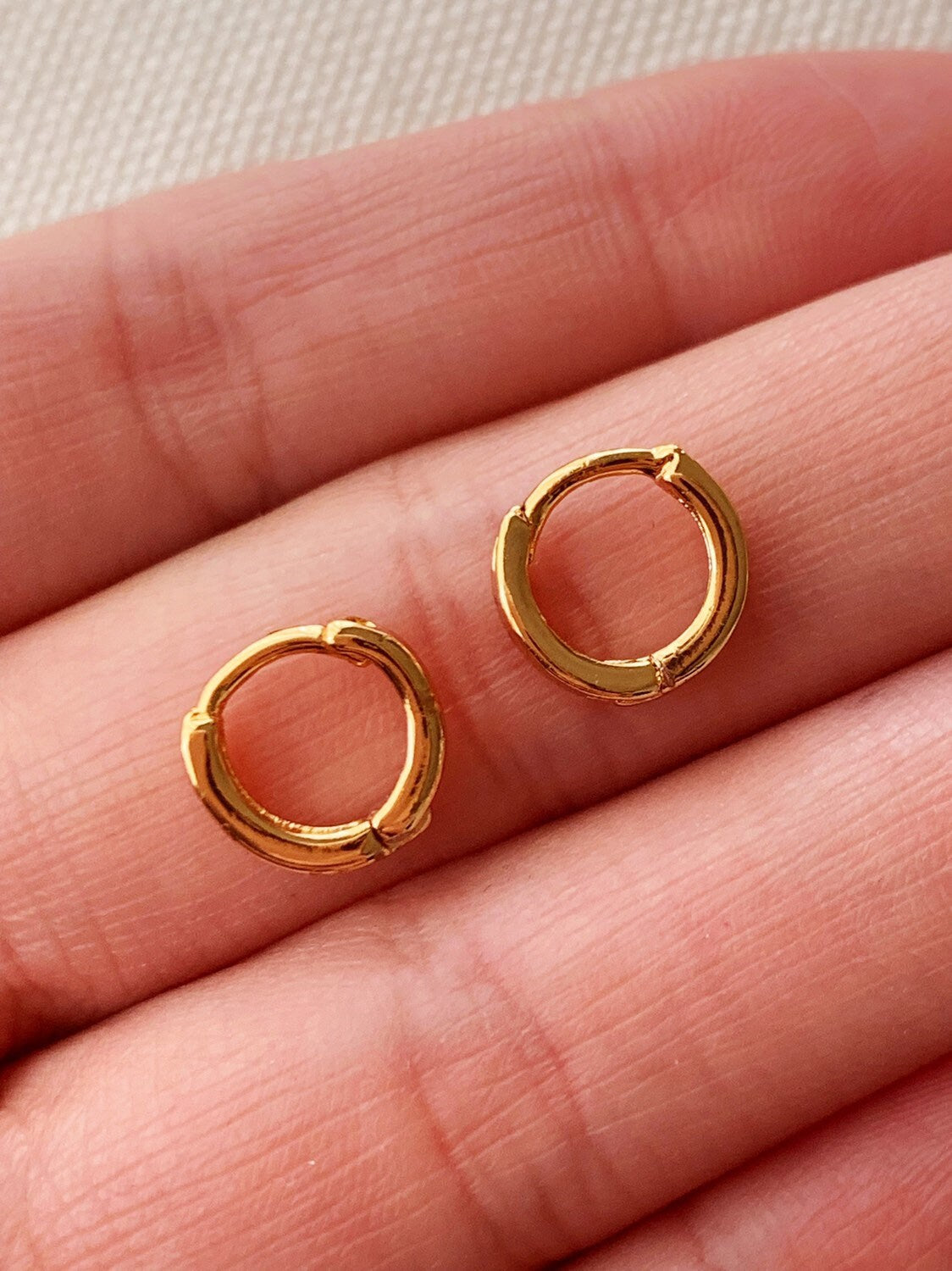 Gold Filled 10mm Hoops | Everyday Mini Essentials