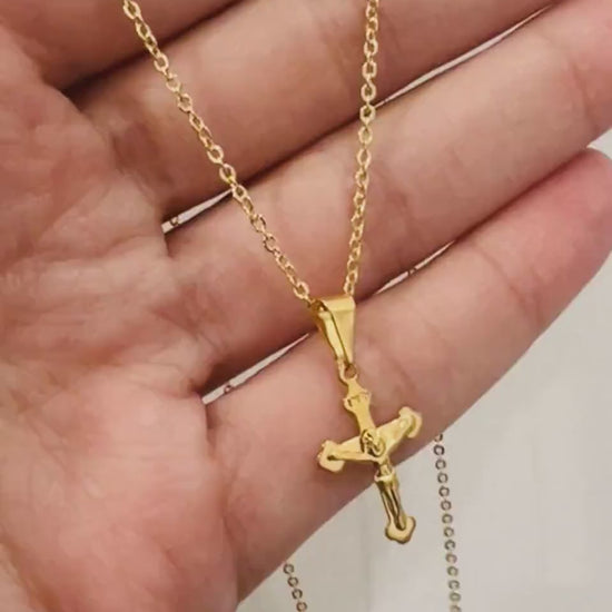 Cross Necklace,Mini Cross Pendant with Gold Filled Chain ,Gold Filled Necklace, Delicate Necklace, Everyday Necklace, Gift for Her, Gift