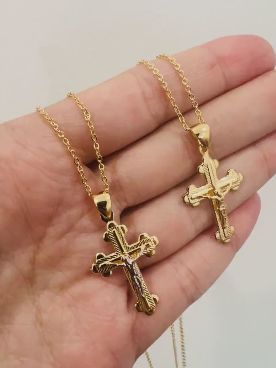 Cross Necklace,Mini Cross Pendant with Gold Filled Chain ,Gold Filled Necklace, Delicate Necklace, Everyday Necklace, Gift for Her, Gift