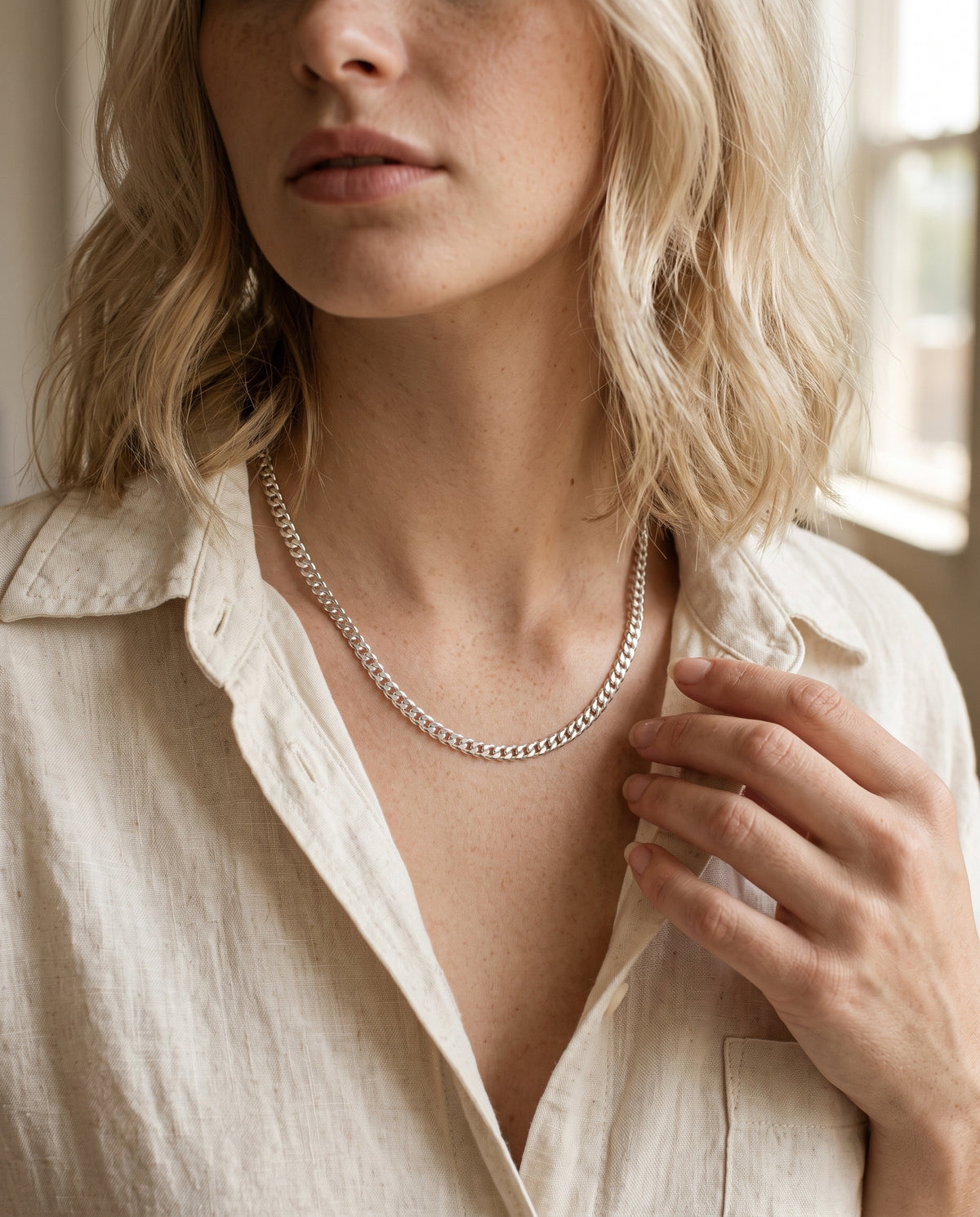 Sterling Silver 4.5mm Curb Chain worn by a model