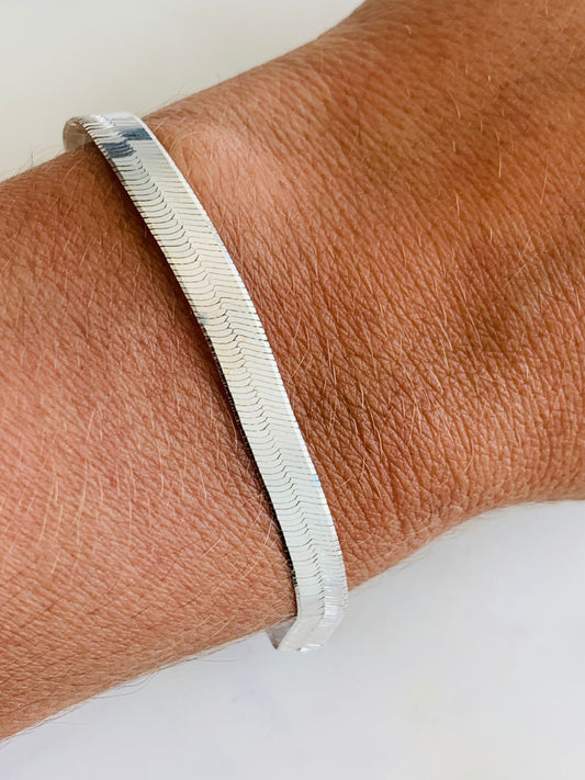 Sterling Silver Herringbone Bracelet | 5.5mm Width | 7.25" by HAUS OF MONOGRAM - Bracelets, 7.25", HOM-2-2806-1-60