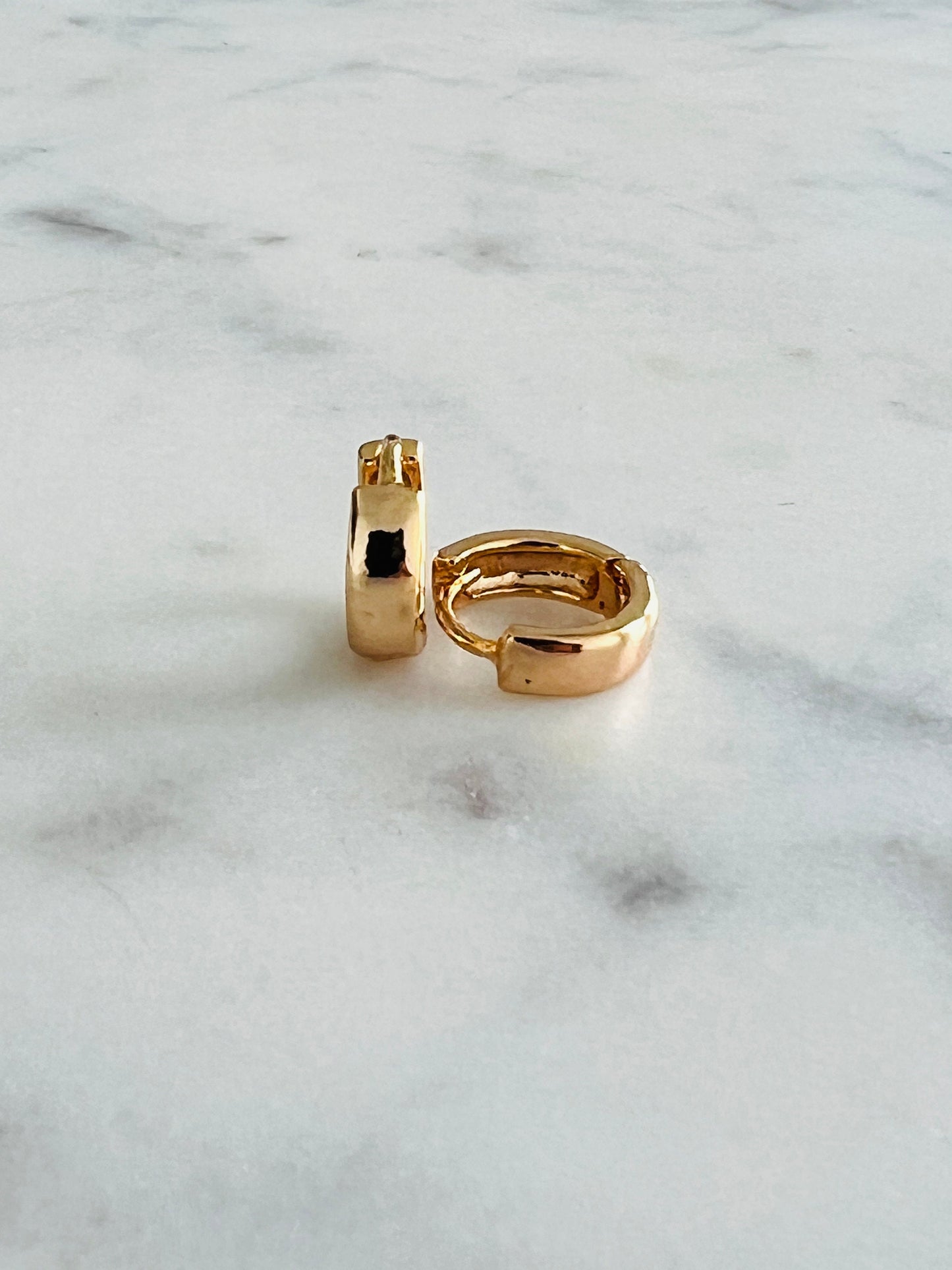 Tiny Hoop Earrings, Gold Hoop Earrings, Small Hoop Earrings, Huggies, Everyday Earrings, Hoop Earrings, Delicate Earrings, Earrings