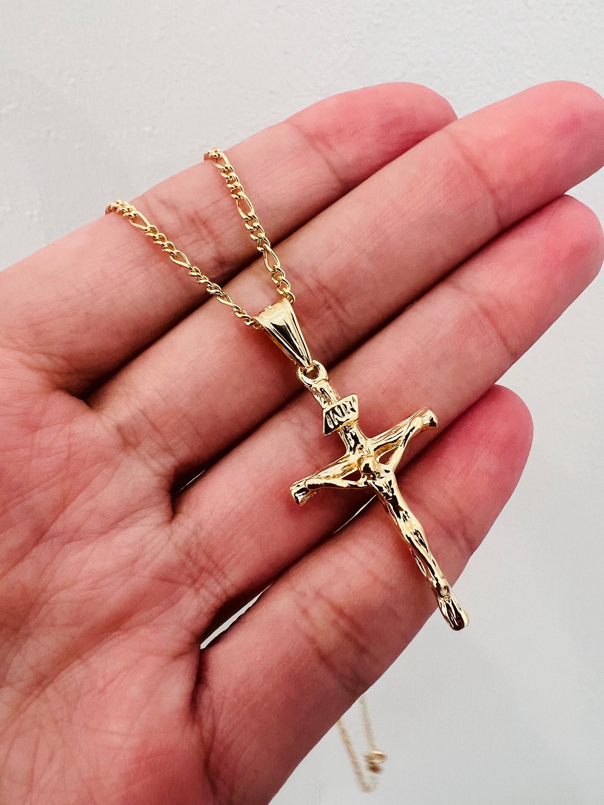 Cross Necklace, Figaro Chain, Gold Filled Necklace, Necklace with Cross, Gold Cross Necklace, Necklace for Men, Everyday Necklace, Unisex